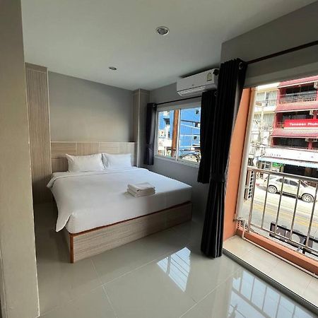 Miami Apartments Patong Buitenkant foto