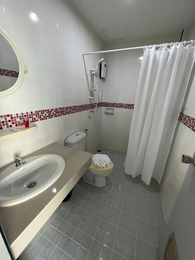 Miami Apartments Patong Buitenkant foto