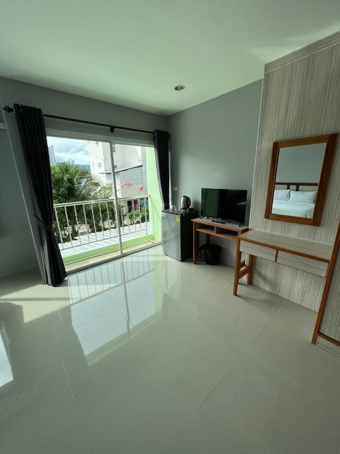 Miami Apartments Patong Buitenkant foto